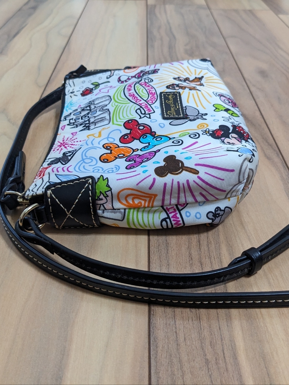EUC! Dooney & Bourke X Disney Nylon Sketch Crossbody Bag In Black And White - Picture 8 of 16